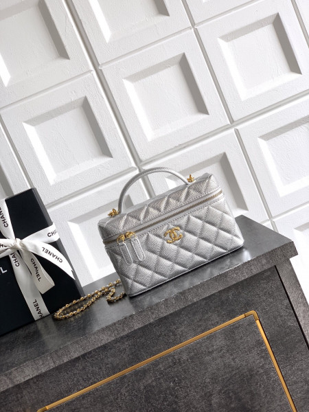 CHANEL 클래식 퀼팅 미니 보석 가방